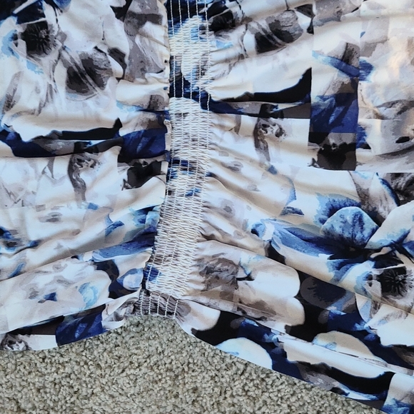 White House Black Market dress - Picture 4 of 5